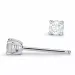 2 x 0,15 ct  solitaireørepynt i 14 karat hvitt gull med diamant 