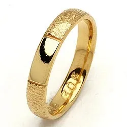 Giftering fra rs of scandinavia i 8 karat gull