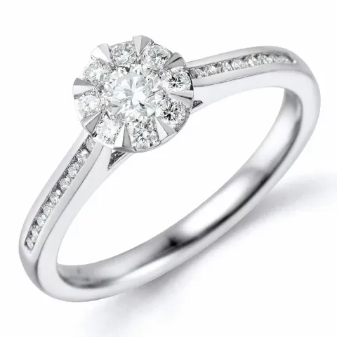 rund diamant ring i 14 karat hvitt gull 0,15 ct 0,26 ct