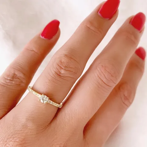 diamant ring i 14 karat gull 0,20 ct 0,17 ct
