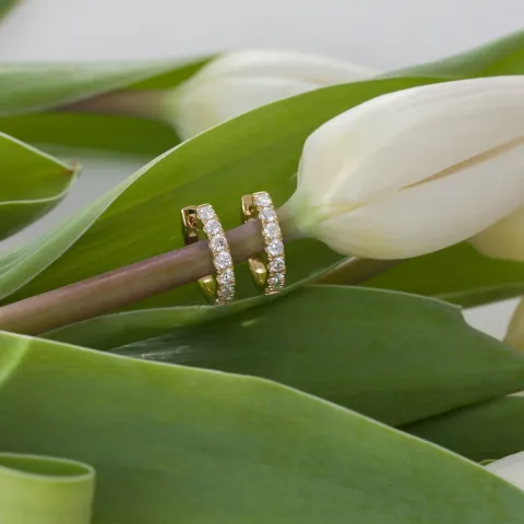 14 mm creol i 14 karat gull med diamant 