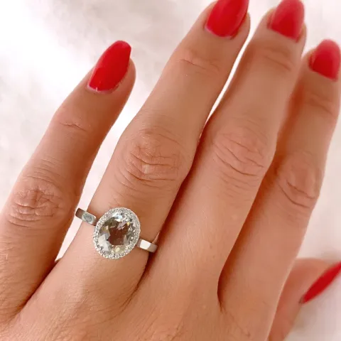 ametyst diamantring i 14 karat hvitt gull 2,00 ct 0,12 ct