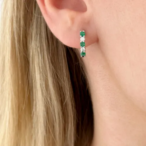 15 mm smaragd creol i 14 karat hvitt gull med smaragd og diamant