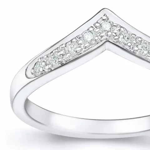 diamant ring i 14 karat hvitt gull 0,117 ct