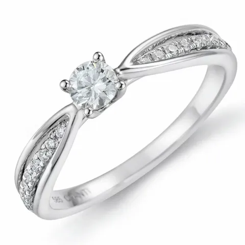 diamant ring i 14 karat hvitt gull 0,20 ct 0,132 ct