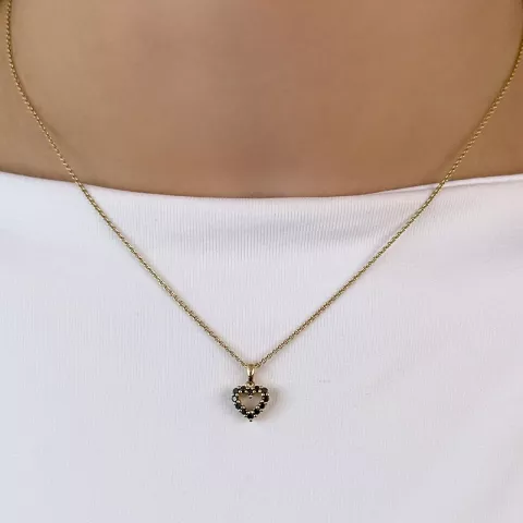 hjerte svart diamant anheng i 14 karat gull 0,18 ct