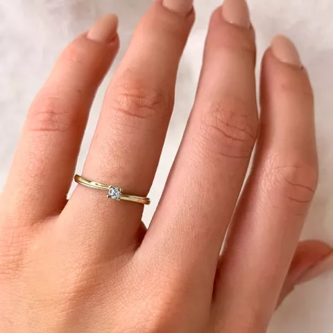 diamant ring i 14 karat gull med rhodium 0,02 ct