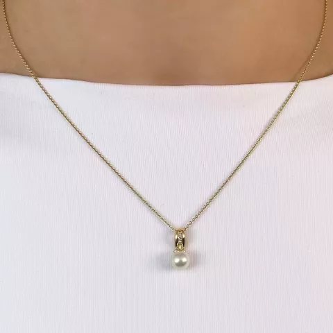 perle diamantanheng i 14 karat gull 0,035 ct