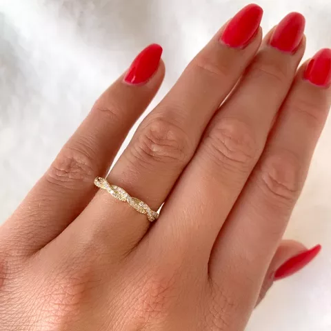 diamant ring i 14 karat gull 0,25 ct