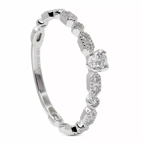 diamant ring i 14 karat hvitt gull 0,16 ct