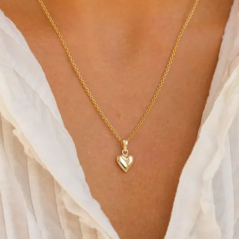 10 x 8,5 mm hjerte halskjede i forgylt sølv med anheng i 8 karat - Amoré