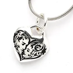 Lille hjerte anheng i sølv