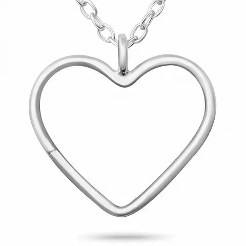 halskjede i sølv med hjerteanheng i sølv