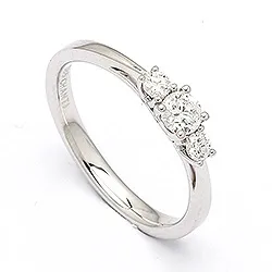 diamant ring i 14 karat hvitt gull 0,21 ct 0,132 ct