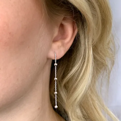 lange kjedeøreringer i sølv