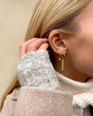 12 mm lange perle creol i forgylt sølv