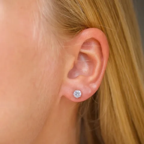 5 mm zirkon øredobber i 9 karat gull med zirkon