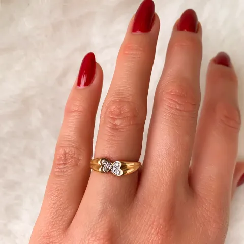 Hjerte ring i 14 karat gull 0,05 ct