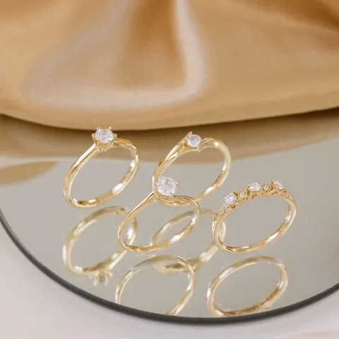 briljantring i 14 karat gull 0,247 ct