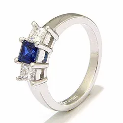 firkantet safir ring i 14 karat hvitt gull 0,52 ct 0,36 ct