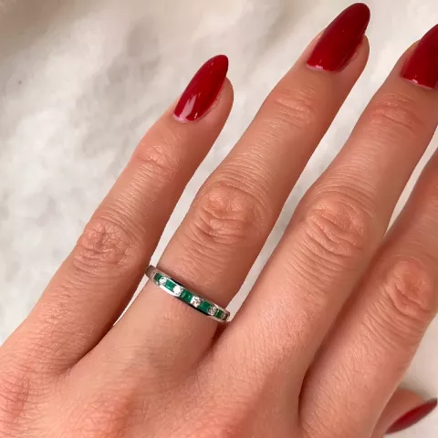 smaragd ring i 14 karat hvitt gull 0,11 ct 0,21 ct