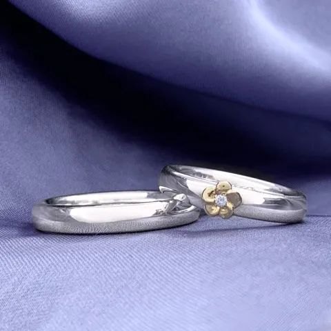 Scrouples gifteringer i sølv og alm. gull 0,02 ct