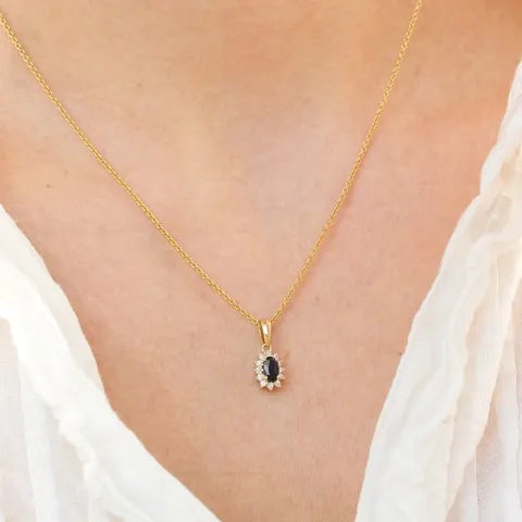 rosettanheng i 14 karat gull 0,10 ct 0,35 ct