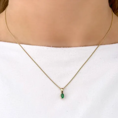 smaragd anheng i 14 karat gull 0,26 ct