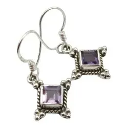 Firkantet øredobber i oksidert sterlingsølv