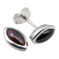 Ovale granat øredobber i sølv