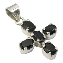 Kors onyks anheng i sølv