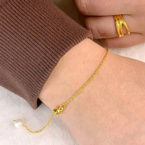 perle armbånd i forgylt sølv med anheng i forgylt sølv