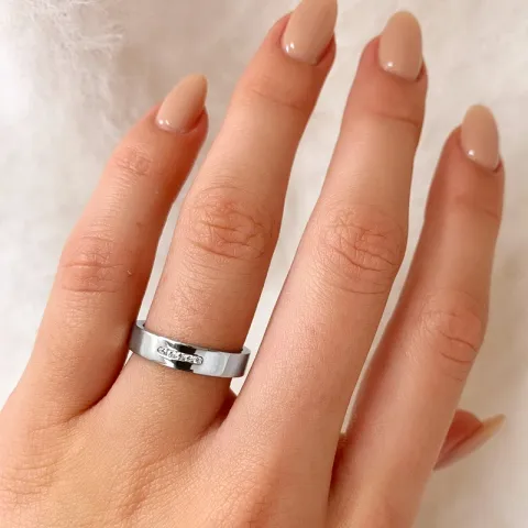 zirkon ring i rodinert sølv