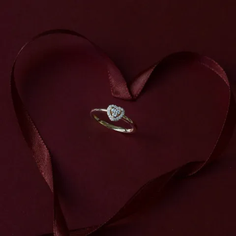 hjerte zirkon gullring i 9 karat gull