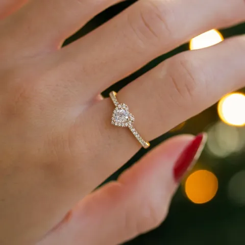 hjerte zirkon gullring i 9 karat gull