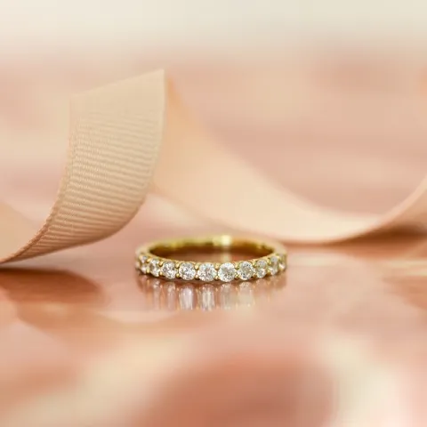 zirkon ring i 9 karat gull