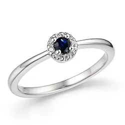 rund blå safir diamantring i 14 karat hvitt gull 0,02 ct