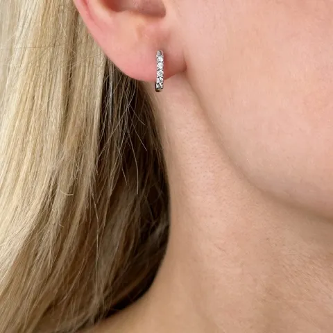 13 mm diamant creol i 14 karat hvitt gull med diamant