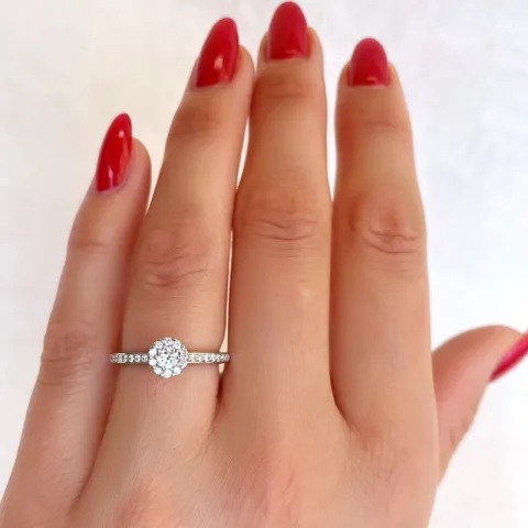 rund diamant hvittgulls ring i 14 karat hvitt gull 0,15 ct 0,188 ct