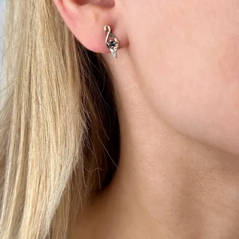 safir diamantøredobb i 14 karat gull med diamant og safir