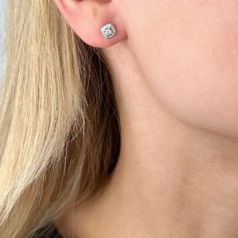 firkantet diamant ørestikker i 14 karat hvitt gull med diamant