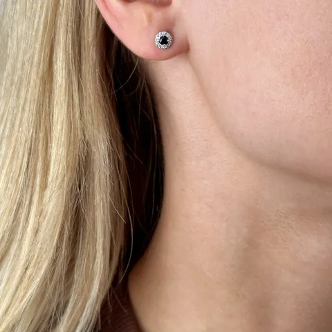 runde blå safir hvitt gull ørestikker i 14 karat hvitt gull med diamant og safir