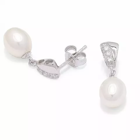 Ovale perle ørestikker i sølv