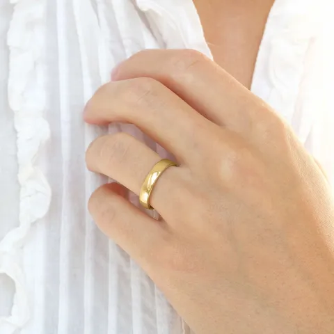 4 og 3 mm gifteringer i 14 karat gull - par