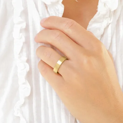 5 og 3 mm diamant gifteringer i 14 karat gull - par