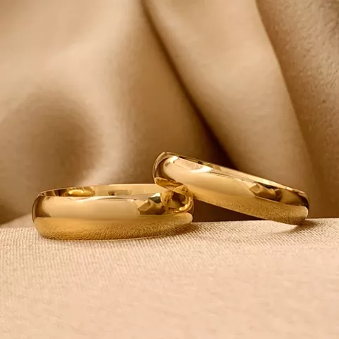 5 og 4 mm gifteringer i 9 karat gull - par