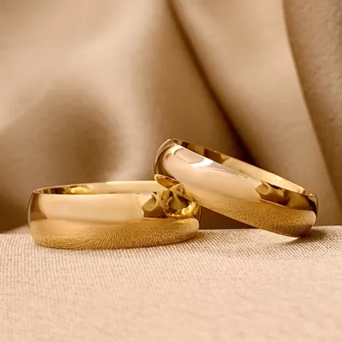 6 og 5 mm gifteringer i 9 karat gull - par