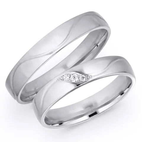 4 mm gifteringer i 14 karat hvitt gull 0,008 ct og 0,015 ct - par