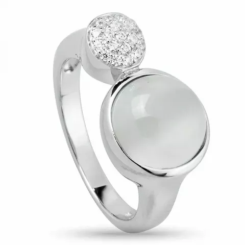 Elegant rund zirkon ring i sølv