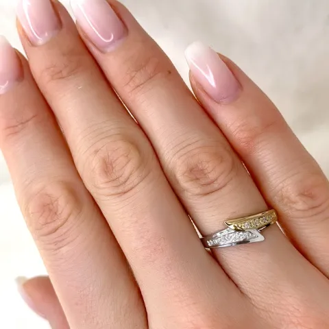 abstrakt diamant ring i 9 karat gull og hvitt gull 0,05 ct